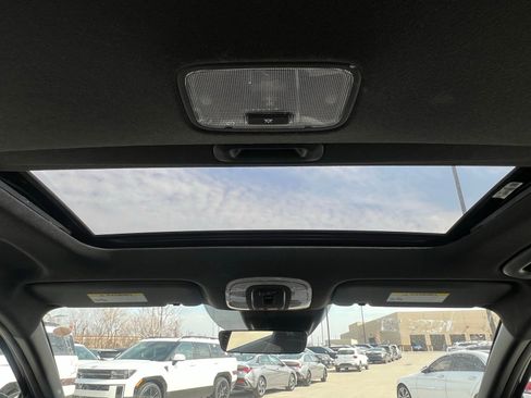 Used 2025 Hyundai Elantra N image 21