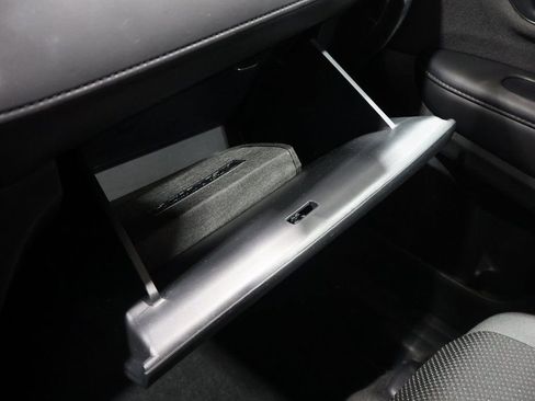 Used 2022 Honda HR-V Sport image 31