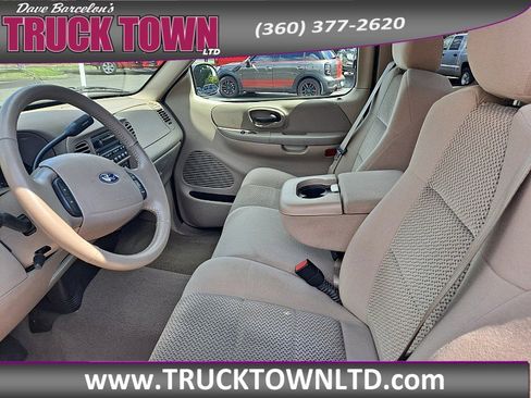 Used 2003 Ford F150 XLT image 16