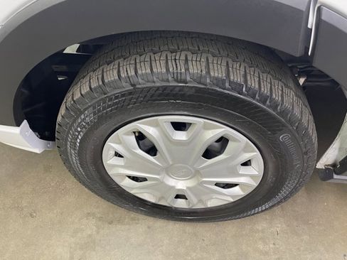 Certified 2024 Ford Transit 350 XLT image 9