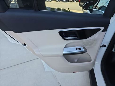 New 2026 Mercedes-Benz GLC 300 4MATIC image 14