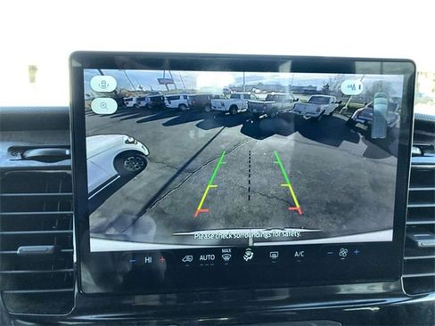 Used 2024 Ford Transit 350 XLT image 17