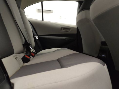 Used 2023 Toyota Corolla LE FWD image 19