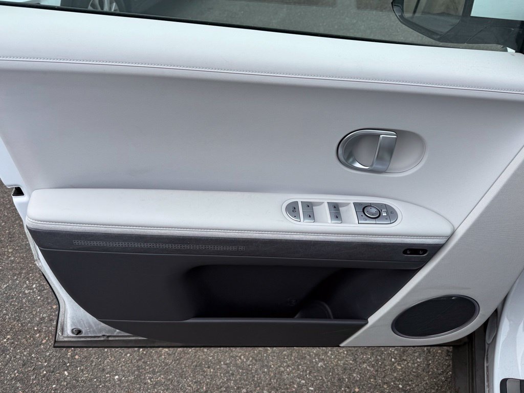 Certified 2023 Hyundai Ioniq 5 Limited w/ Cargo Package AWD/4WD image 17