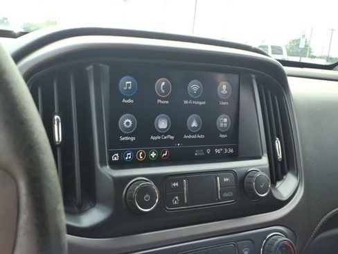 Used 2022 GMC Canyon AT4 AWD/4WD image 10