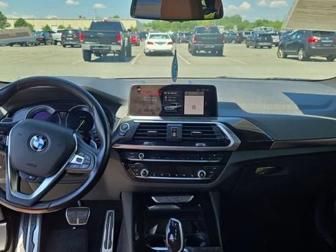 Used 2019 BMW X3 xDrive30i w/ M Sport Package 2 AWD/4WD image 3
