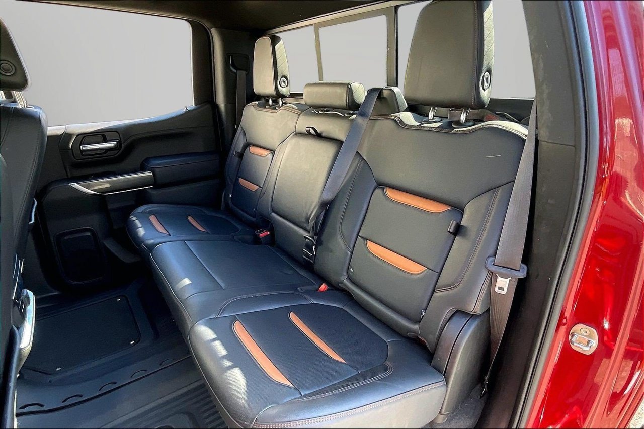 Used 2022 GMC Sierra 1500 AT4 w/ AT4 Premium Package AWD/4WD image 22
