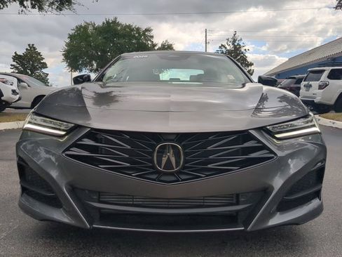 Certified 2025 Acura TLX w/ Technology Package image 9