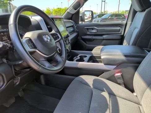 Used 2022 RAM 1500 Big Horn AWD/4WD image 14