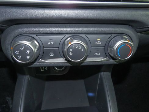 Certified 2025 Nissan Versa S w/ Trunk Package image 17