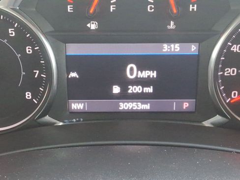 Used 2023 GMC Terrain AT4 image 13