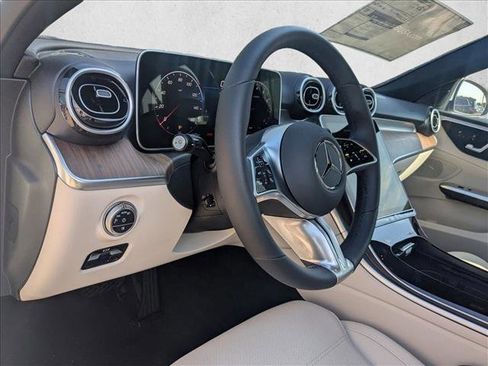 Used 2025 Mercedes-Benz C 300 Sedan image 8
