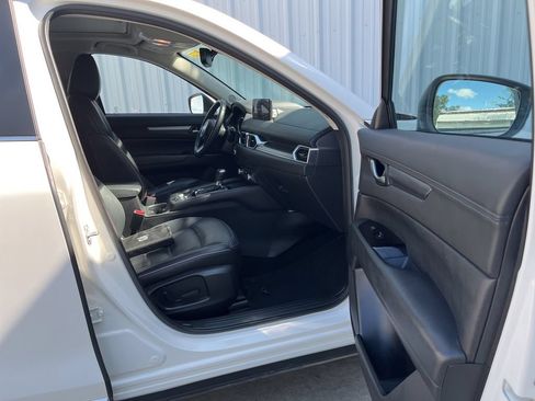 Used 2025 MAZDA CX-5 AWD 2.5 S w/ Preferred Package image 16