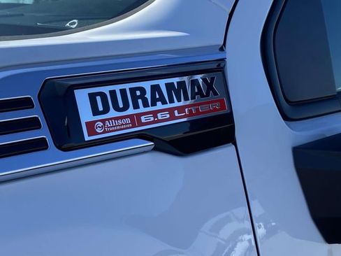 New 2024 GMC Sierra 2500 Pro w/ 1SA Pro Safety Plus Package image 9