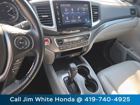 Certified 2017 Honda Ridgeline RTL-T image 29