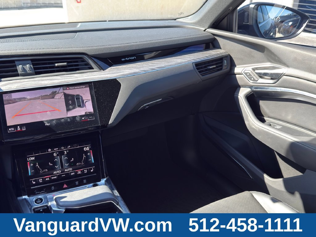 Used 2024 Audi Q8 e-tron Premium Plus w/ Premium Plus Package AWD/4WD image 30