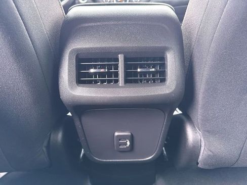 Used 2019 Chevrolet Equinox LT FWD image 20