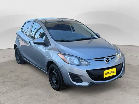Used 2012 MAZDA MAZDA2 Sport FWD image 7