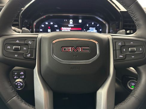 Used 2022 GMC Sierra 1500 Elevation w/ Elevation Premium Package RWD image 11