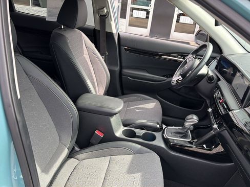 Used 2024 Kia Seltos S FWD image 4
