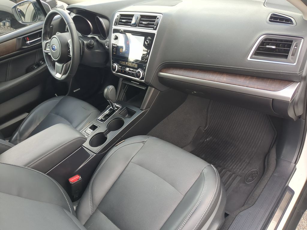 Used 2019 Subaru Outback 2.5i Limited w/ Popular Package #2 AWD/4WD image 11
