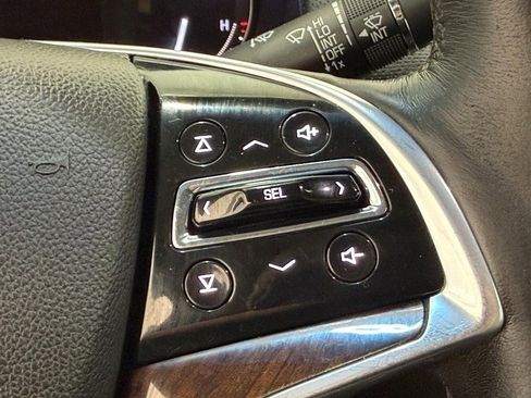 Used 2017 Cadillac XTS Luxury w/ Driver Awareness Package image 16