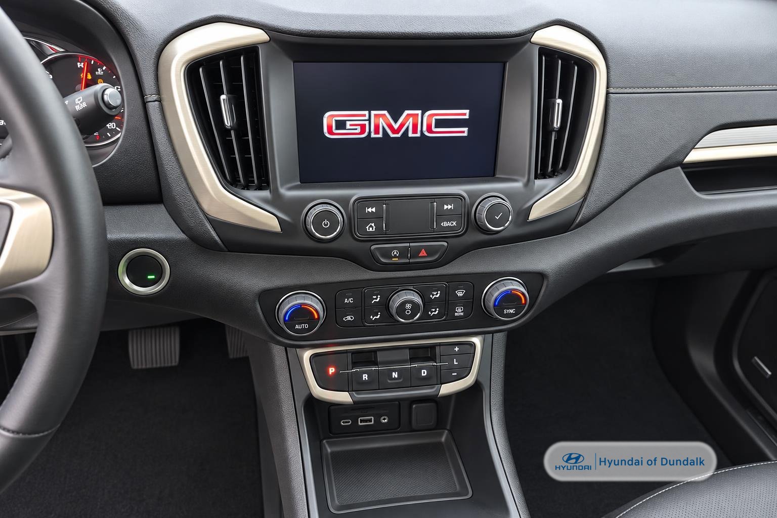 Used 2024 GMC Terrain Denali AWD/4WD image 11