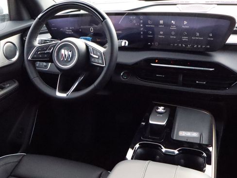 New 2026 Buick Enclave Avenir w/ Super Cruise Package image 10