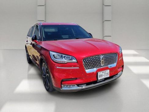 Used 2021 Lincoln Aviator Reserve w/ Equipment Group 202A AWD/4WD image 3