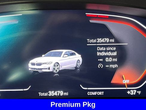 Used 2023 BMW 530i xDrive 530i xDrive w/ Premium Package image 2