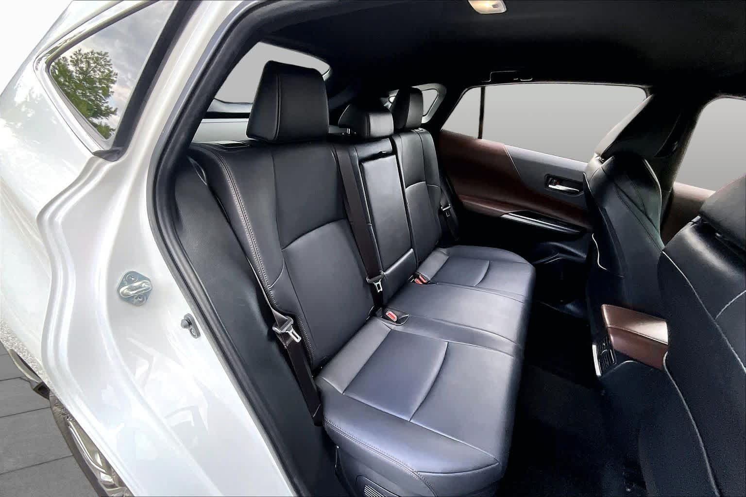 Used 2023 Toyota Venza XLE AWD/4WD image 20
