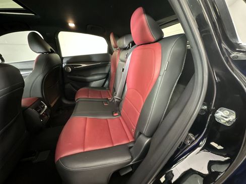 Used 2025 INFINITI QX55 Sensory w/ Lighting Package AWD/4WD image 23