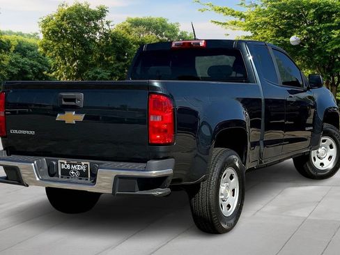 Used 2017 Chevrolet Colorado W/T w/ WT Convenience Package image 6