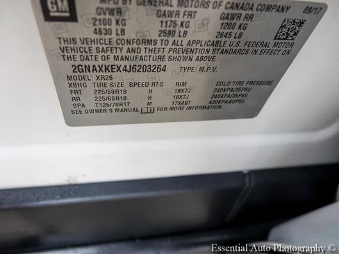 Used 2018 Chevrolet Equinox LT FWD image 29