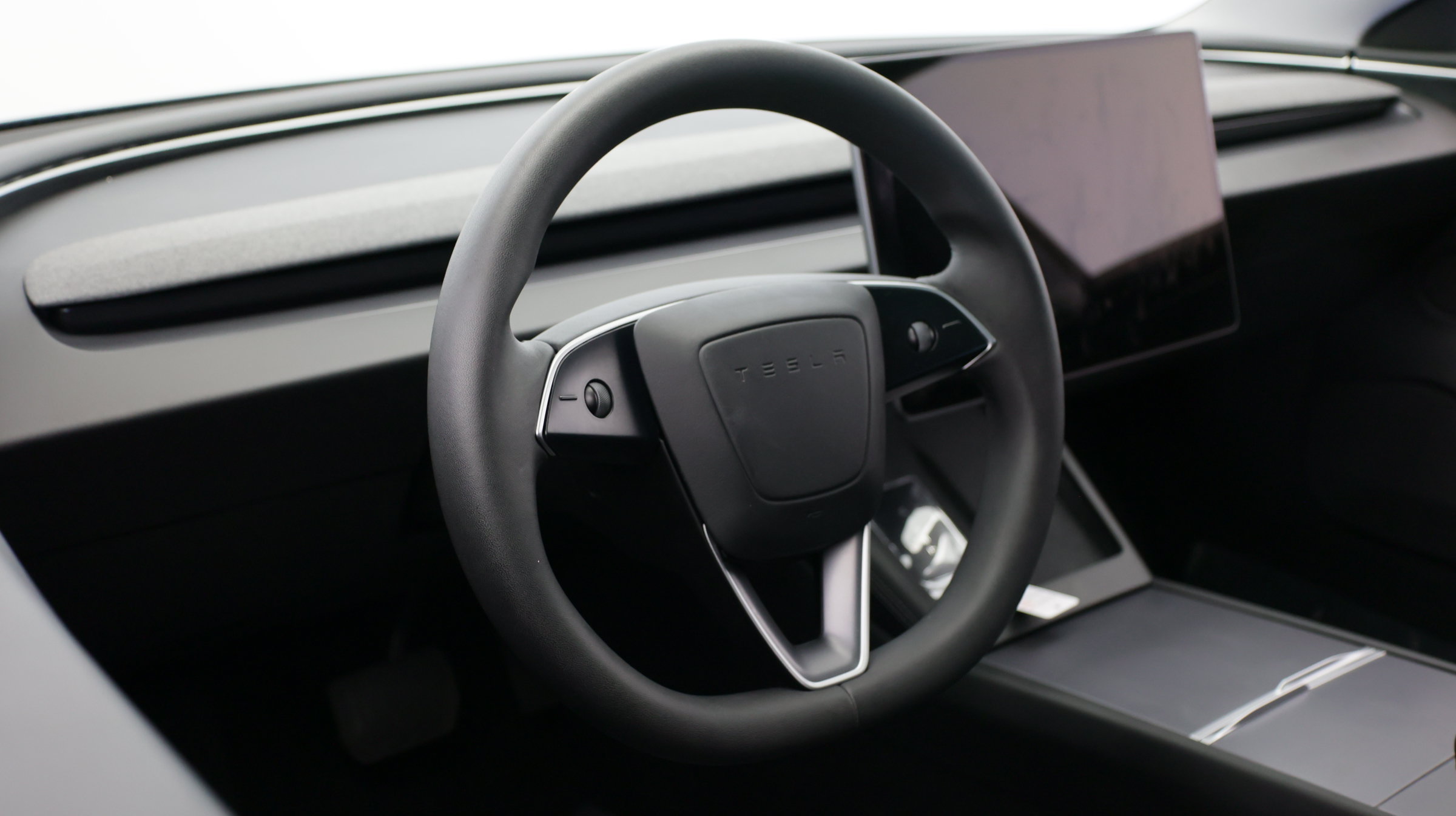 Used 2024 Tesla Model 3 Long Range AWD/4WD image 8
