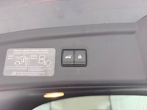 Certified 2023 INFINITI QX50 Luxe FWD image 35