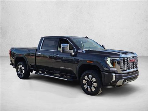 New 2026 GMC Sierra 2500 Denali w/ Denali Reserve Package image 7