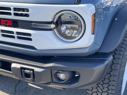 New 2025 Ford Bronco Heritage Edition image 9