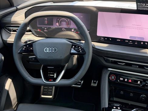 New 2026 Audi SQ5 Premium Plus AWD/4WD image 6