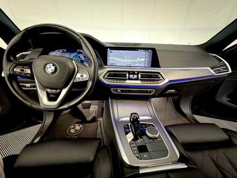 Used 2023 BMW X5 xDrive40i w/ Premium Package AWD/4WD image 16