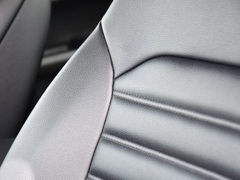 Used 2020 Ford Fusion SEL FWD image 14