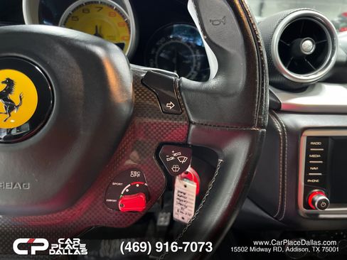 Used 2016 Ferrari California T RWD image 31