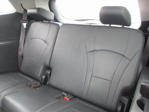 Used 2020 Buick Enclave Avenir w/ Avenir Technology Package image 21