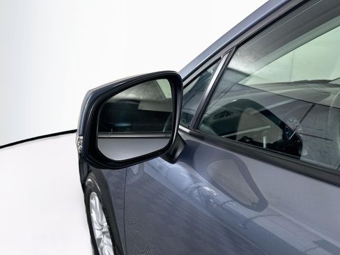 Used 2024 Toyota Corolla Cross LE FWD image 10