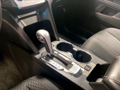 Used 2015 Chevrolet Equinox LS image 20