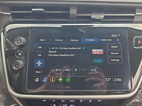 Used 2023 Chevrolet Bolt EUV LT FWD image 16