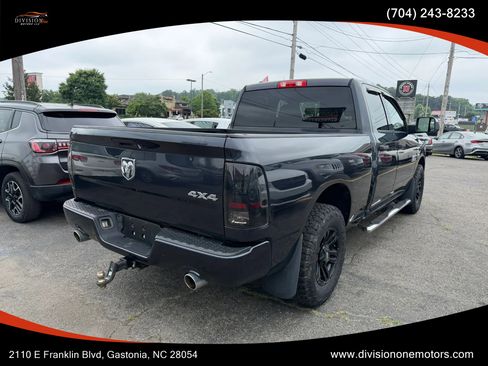 Used 2016 RAM 1500 Express AWD/4WD image 6