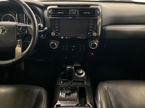 Used 2020 Toyota 4Runner Limited AWD/4WD image 14
