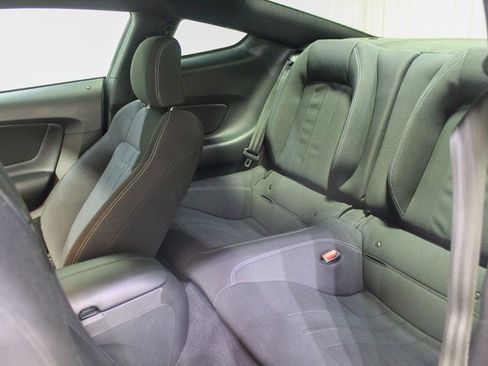 Used 2022 Ford Mustang GT w/ Equipment Group 301A image 11