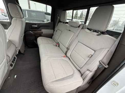 Used 2019 GMC Sierra 1500 SLE w/ SLE Value Package image 28